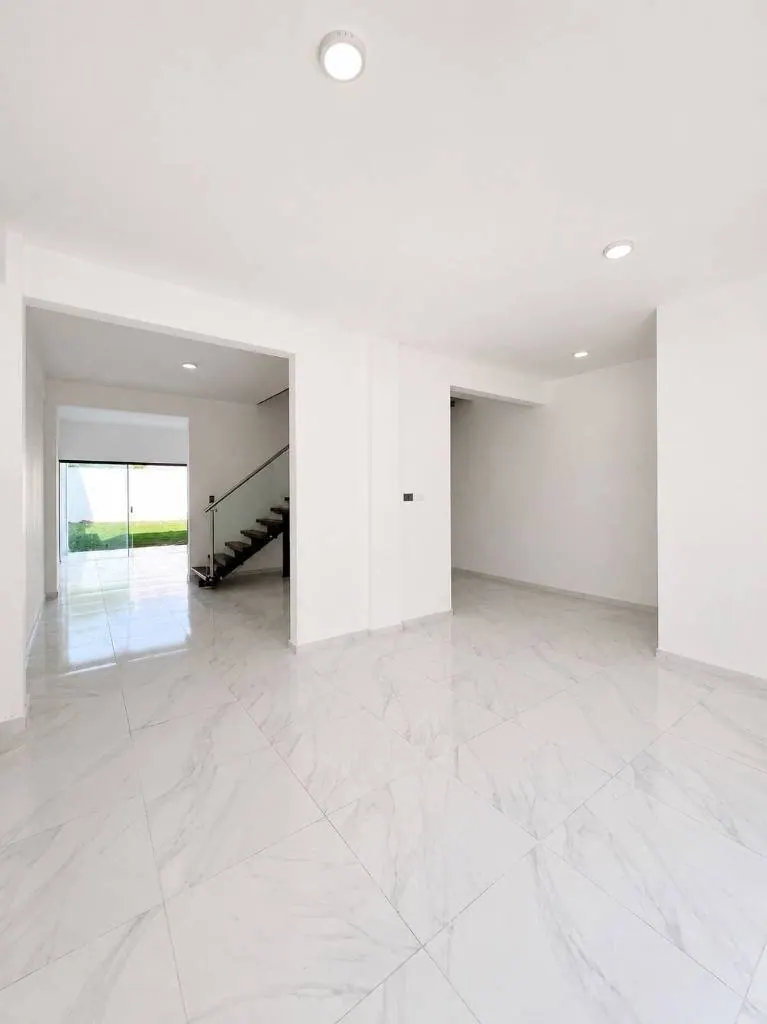 Casa de 3 dormitorios en venta en la Zona Norte, 7mo anillo: foto 4 de 12