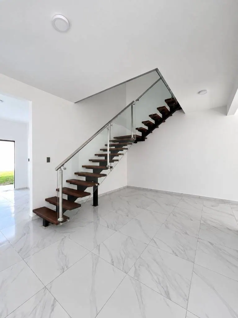 Casa de 3 dormitorios en venta en la Zona Norte, 7mo anillo: foto 5 de 12