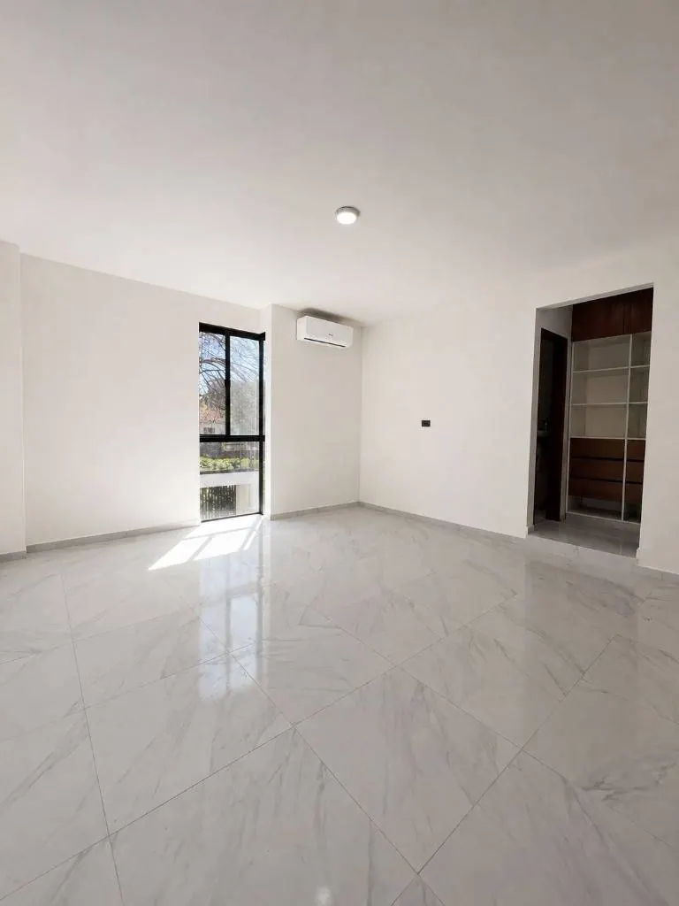 Casa de 3 dormitorios en venta en la Zona Norte, 7mo anillo: foto 7 de 12