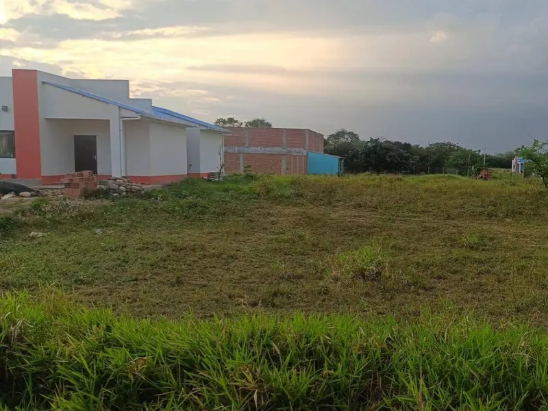 Terreno en esquina en venta en Metropolitana IV, La Guardia: foto 4 de 4