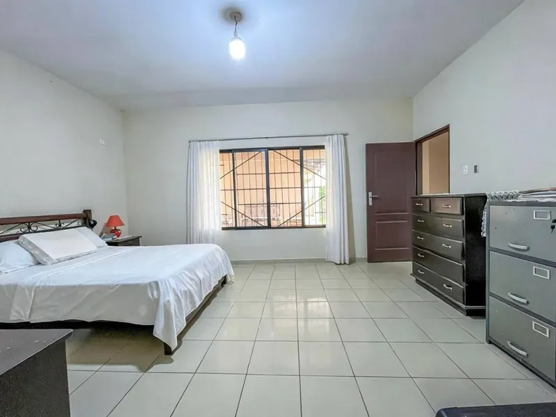 Casa con 4 departamentos independientes en venta en la Zona Norte: foto 7 de 9