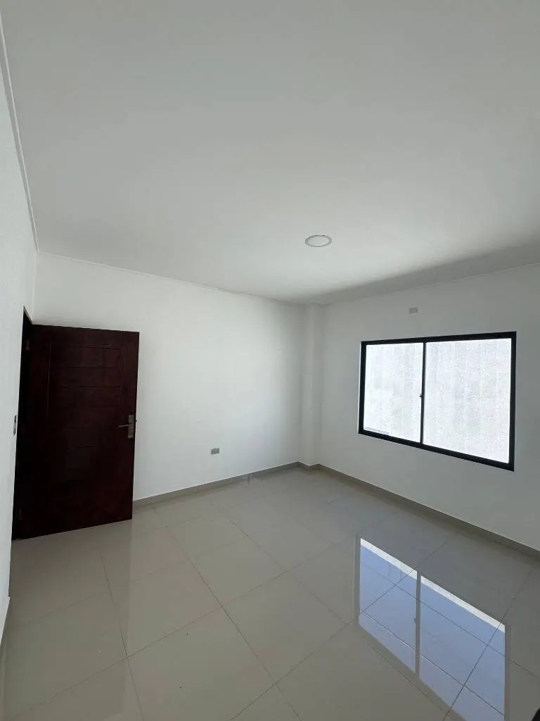 Casa de 2 dormitorios en venta en la Zona Norte, Av. G77: foto 5 de 8