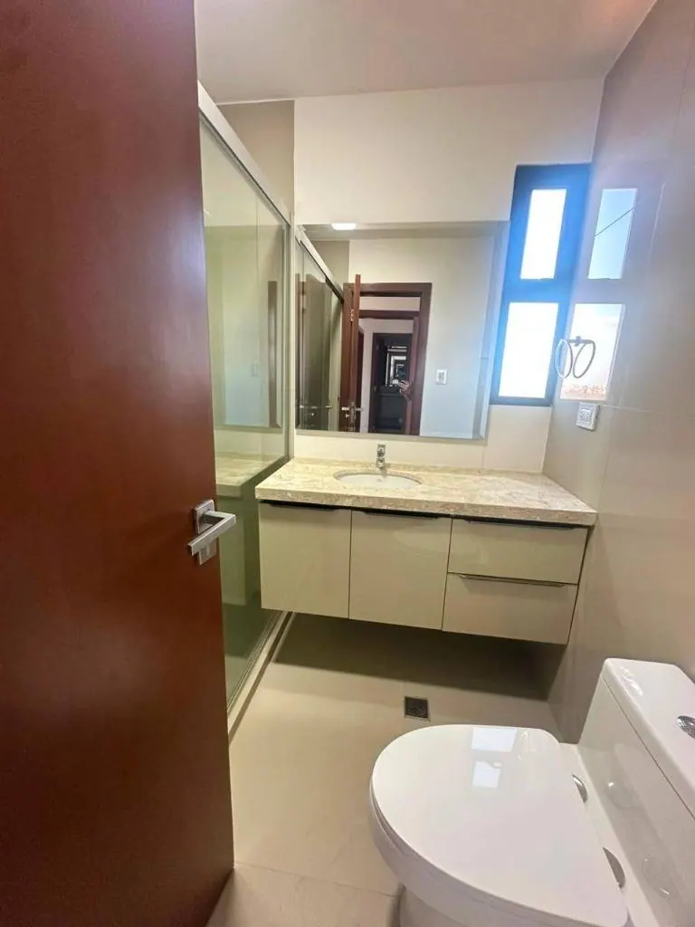 Departamento de 2 dormitorios en venta en In Tower Urubó: foto 6 de 12