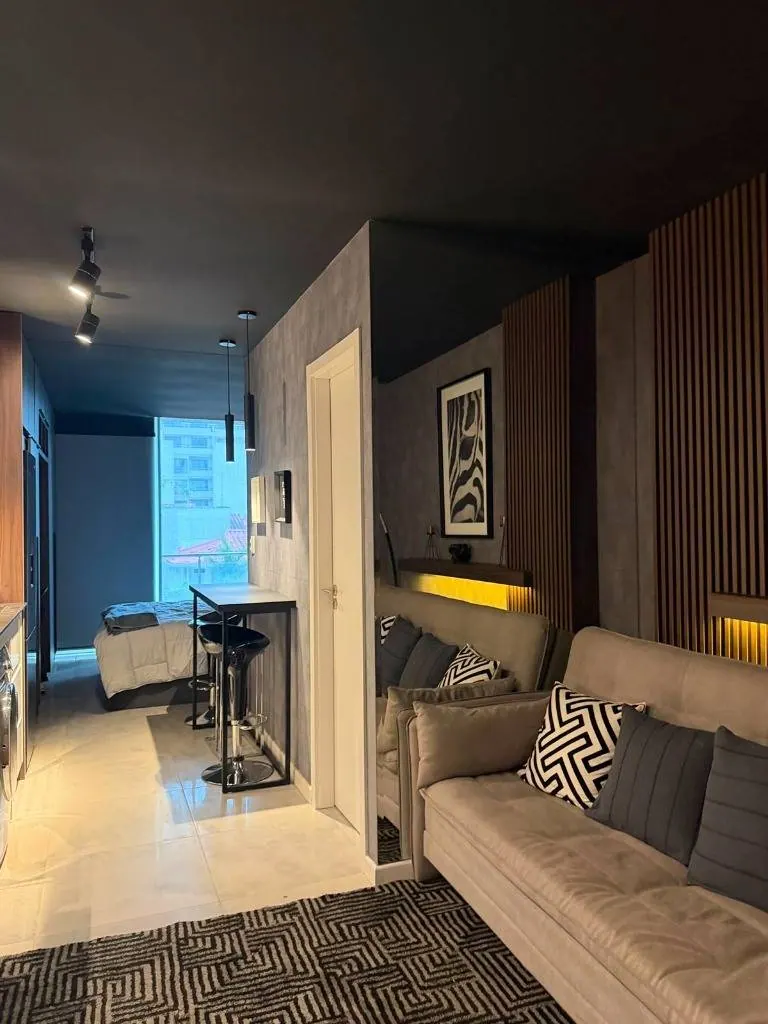 Monoambiente amoblado en venta en el edificio Gold, Equipetrol: foto 2 de 12