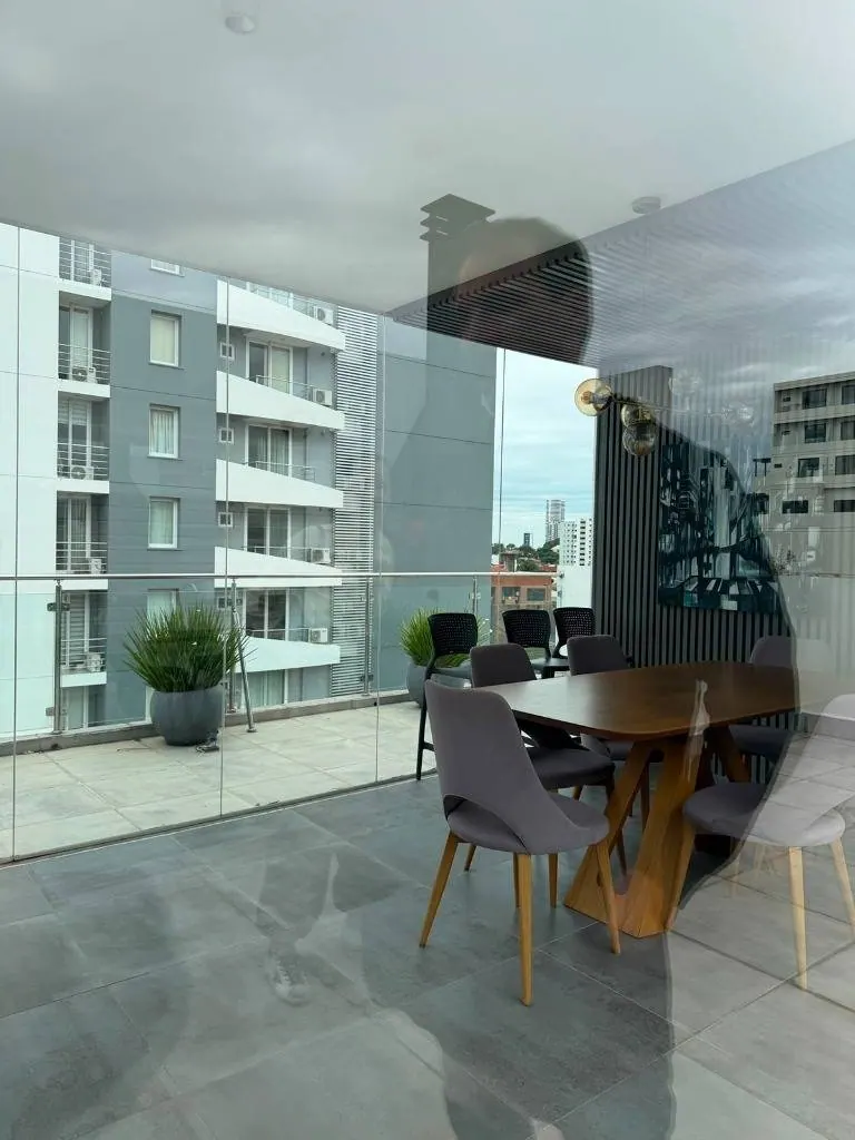 Monoambiente amoblado en venta en el edificio Gold, Equipetrol: foto 9 de 12