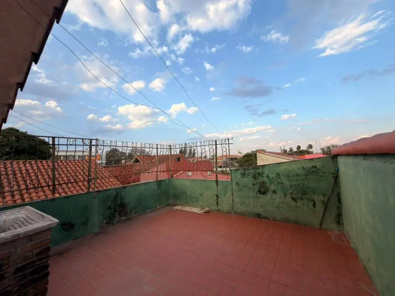 Casa con local comercial y dos viviendas en venta en la Zona Sur: foto 7 de 7