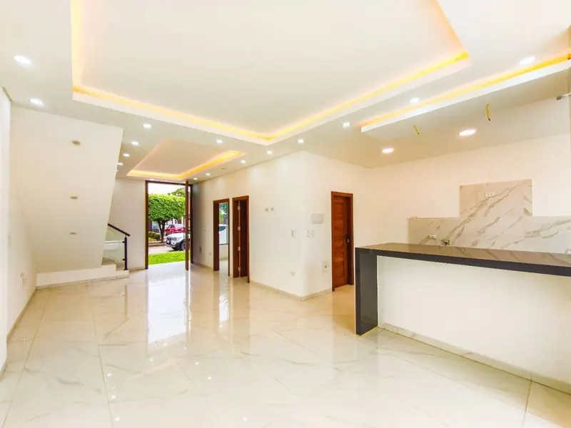 Casa en condominio de 3 dormitorios en venta en la Zona Este: foto 3 de 9
