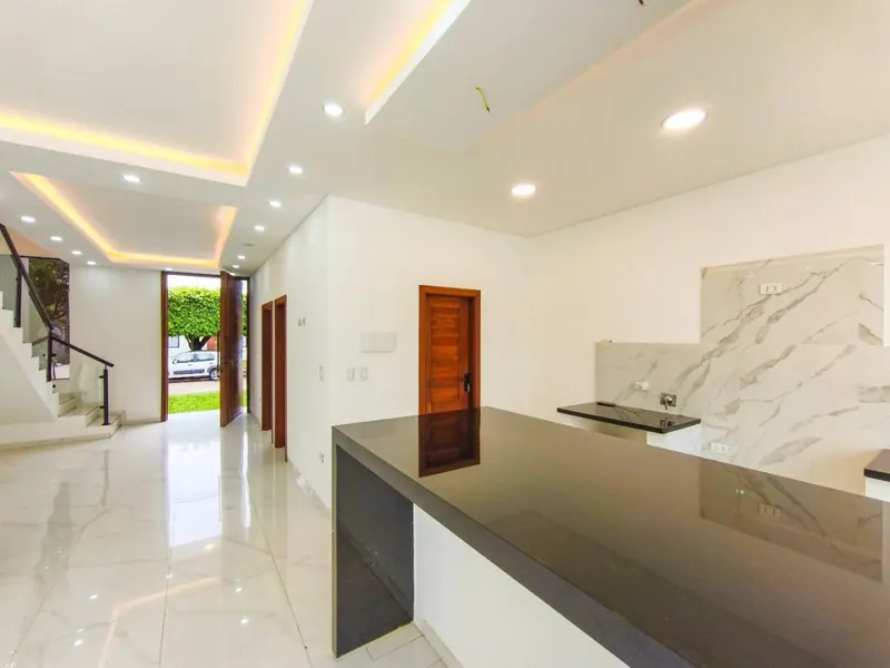 Casa en condominio de 3 dormitorios en venta en la Zona Este: foto 5 de 9