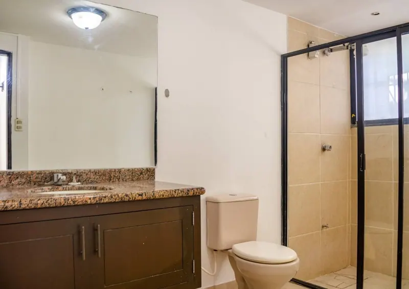 Casa de una planta de 3 dormitorios en venta en Urbarí: foto 4 de 20