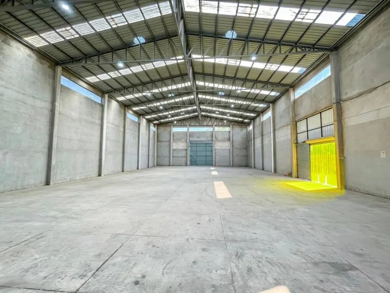 654 m² warehouse for rent on Doble Vía La Guardia, km 16: foto 1 de 13