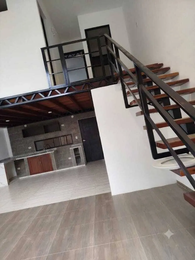 Casa tipo loft de 2 plantas en anticrético en la Zona Norte: foto 11 de 12