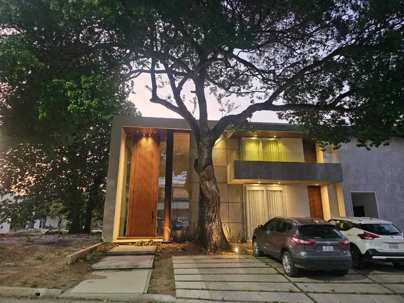 Casa en condominio de 3 dormitorios en venta en la Zona Norte: foto 5 de 23