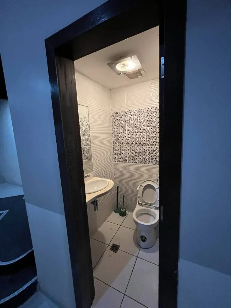 Corner commercial space for rent in the Los Pozos area, Downtown: foto 4 de 4