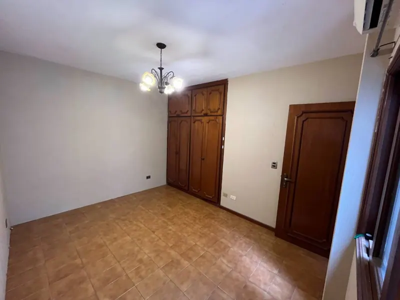 Edificio con vivienda y locales comerciales en venta en Los Pozos: foto 14 de 23