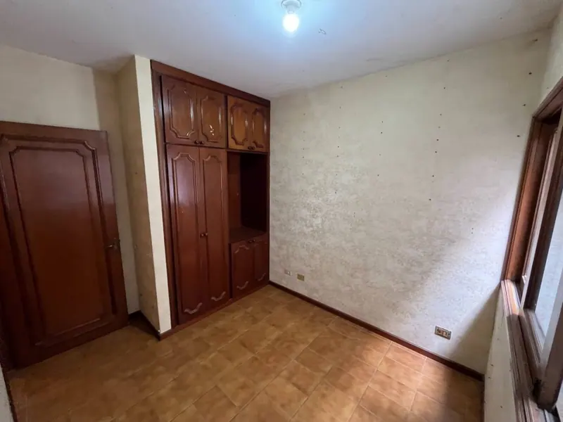 Edificio con vivienda y locales comerciales en venta en Los Pozos: foto 15 de 23