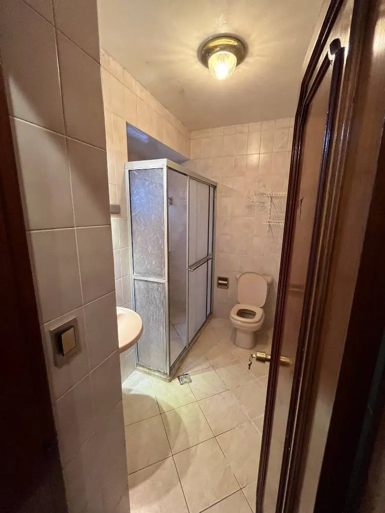 Edificio con vivienda y locales comerciales en venta en Los Pozos: foto 16 de 23