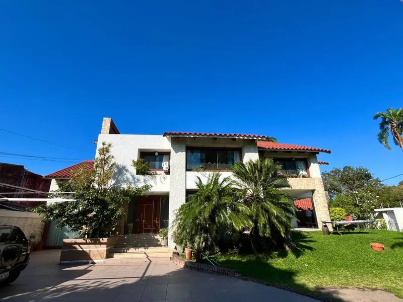 6-bedroom corner house for sale on Av. Virgen Cotoca: foto 4 de 15