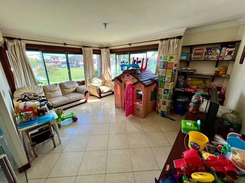 6-bedroom corner house for sale on Av. Virgen Cotoca: foto 13 de 15