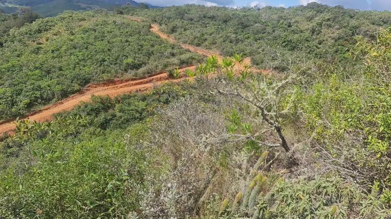 4,500 m² lot for sale in Samaipata, Las Colinas development: foto 11 de 11