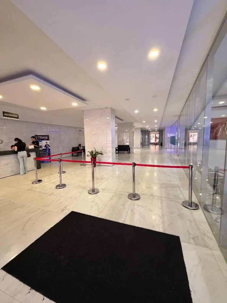 Oficina de 27 m² en alquiler en el edificio Ofi Centro, Av. Beni