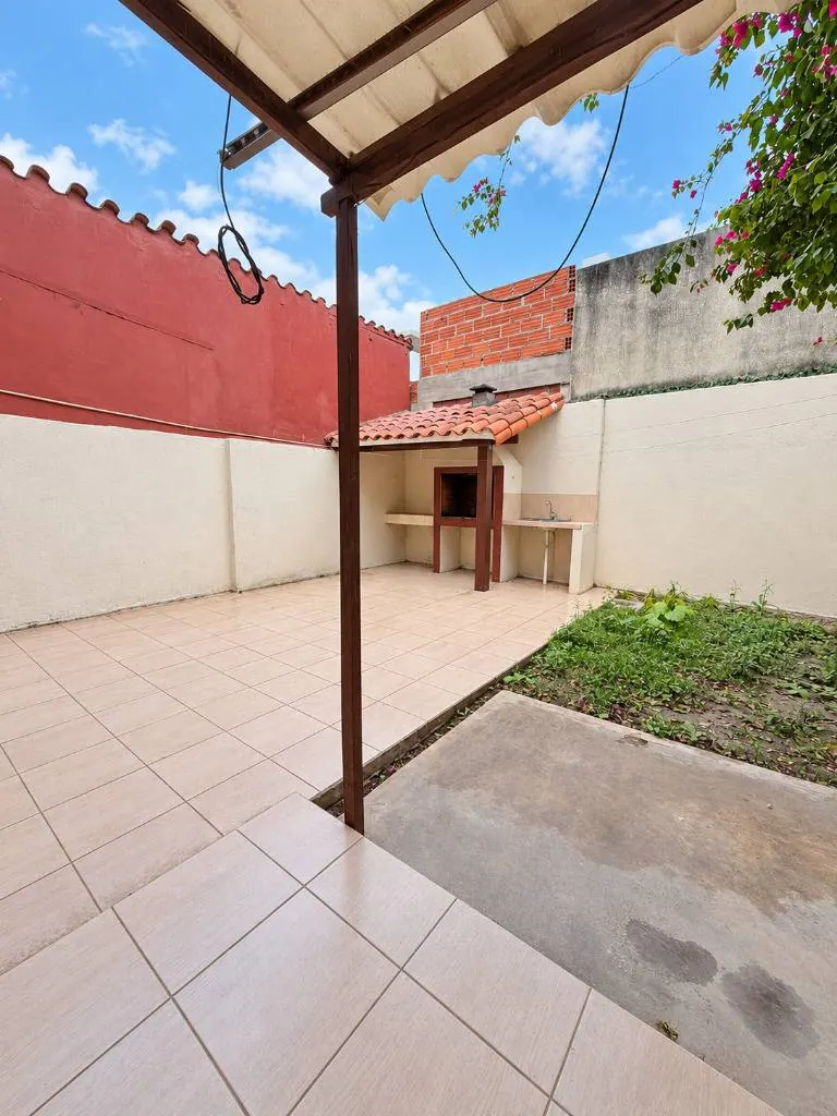 Casa de 3 dormitorios en venta en la urbanización El Remanso I: foto 3 de 11