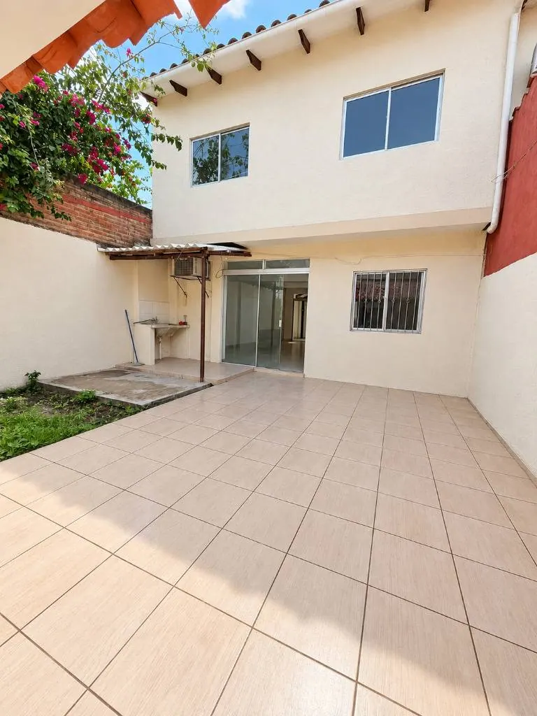 Casa de 3 dormitorios en venta en la urbanización El Remanso I: foto 4 de 11