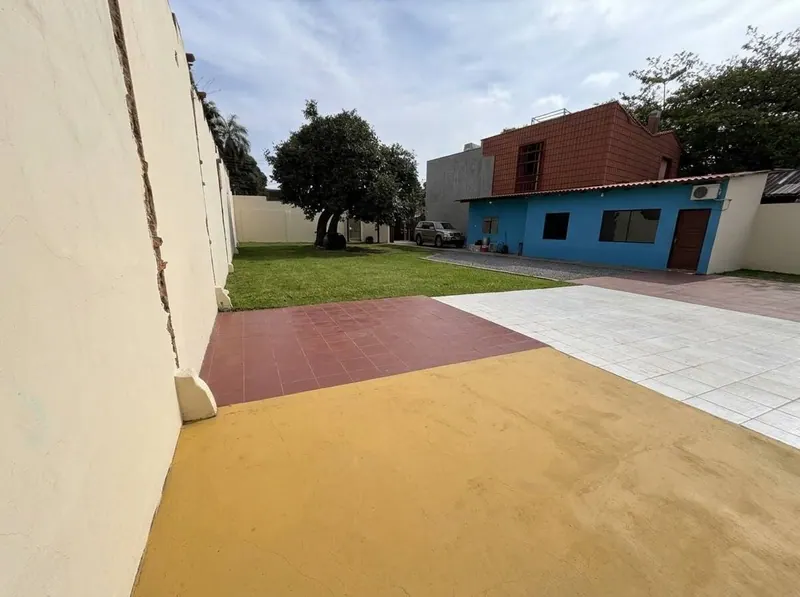 Terreno de 498 m² en venta sobre la Av. Virgen de Cotoca, Zona Este: foto 7 de 11