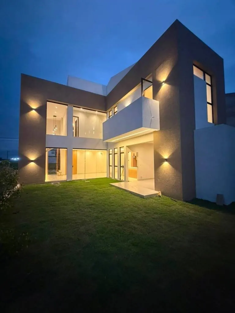 3-bedroom house for sale in the Lomas del Urubó Sur gated community: foto 2 de 14