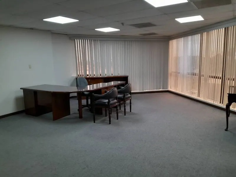 Oficina de 290 m² en alquiler en el Edificio Torre Equipetrol