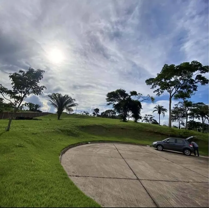 445.23 m² lot for sale in Las Palmas del Urubó III: foto 2 de 6