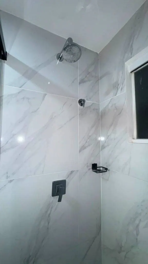 Departamento amoblado de 2 dormitorios en venta en Community Alemana: foto 18 de 20