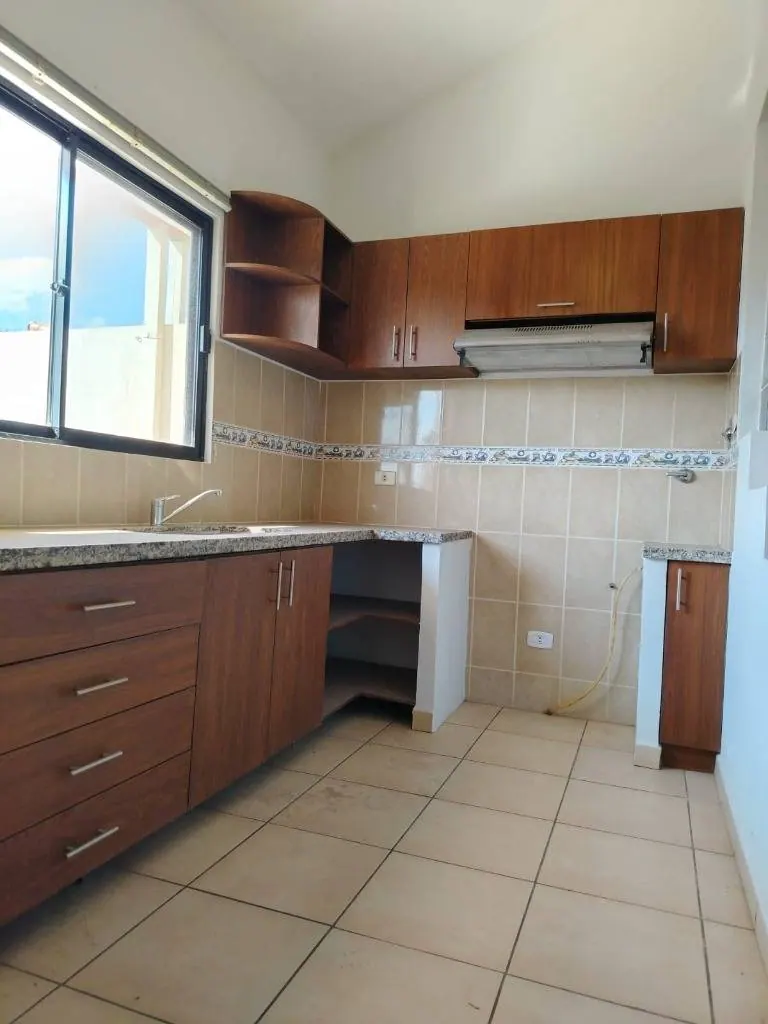 Casa en el condominio Villa Borghese en venta en la Zona Este: foto 5 de 15