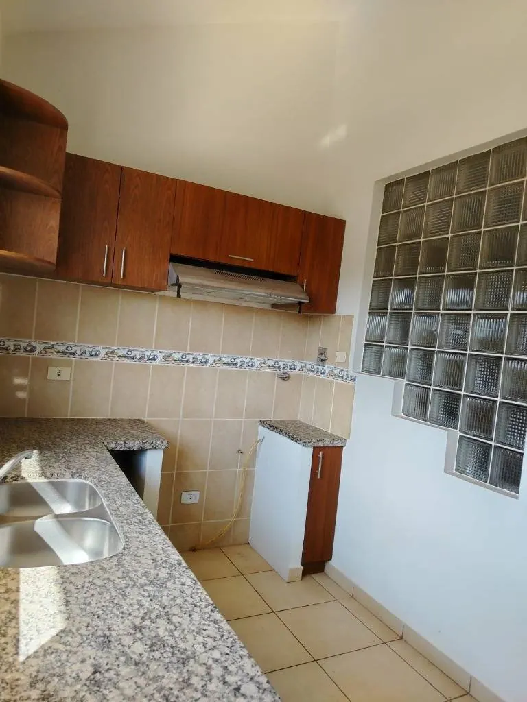 Casa en el condominio Villa Borghese en venta en la Zona Este: foto 7 de 15