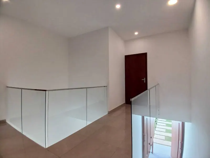 Casa de 3 dormitorios en venta en el 3.er Anillo, Zona Este: foto 9 de 23