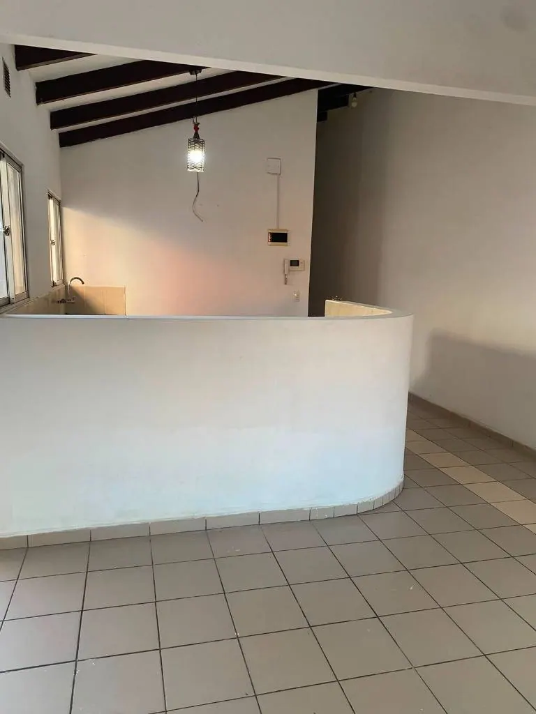Casa de 3 dormitorios en venta en Villa 1ro de Mayo, Zona Este: foto 5 de 17