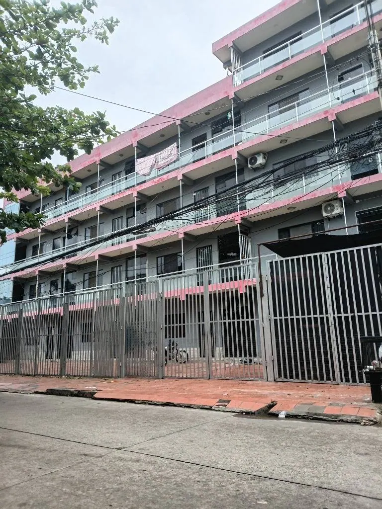 Building with 17 apartments for sale in Equipetrol, 492.87 m²: foto 2 de 4