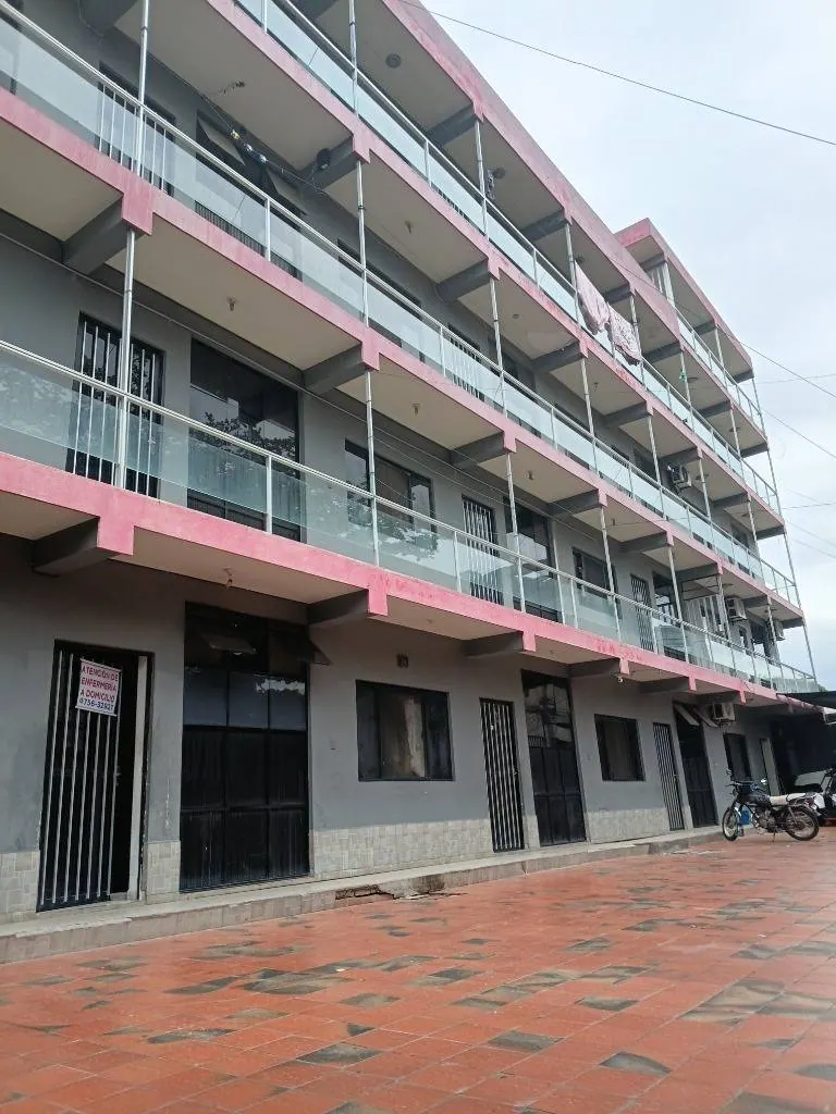 Building with 17 apartments for sale in Equipetrol, 492.87 m²: foto 3 de 4