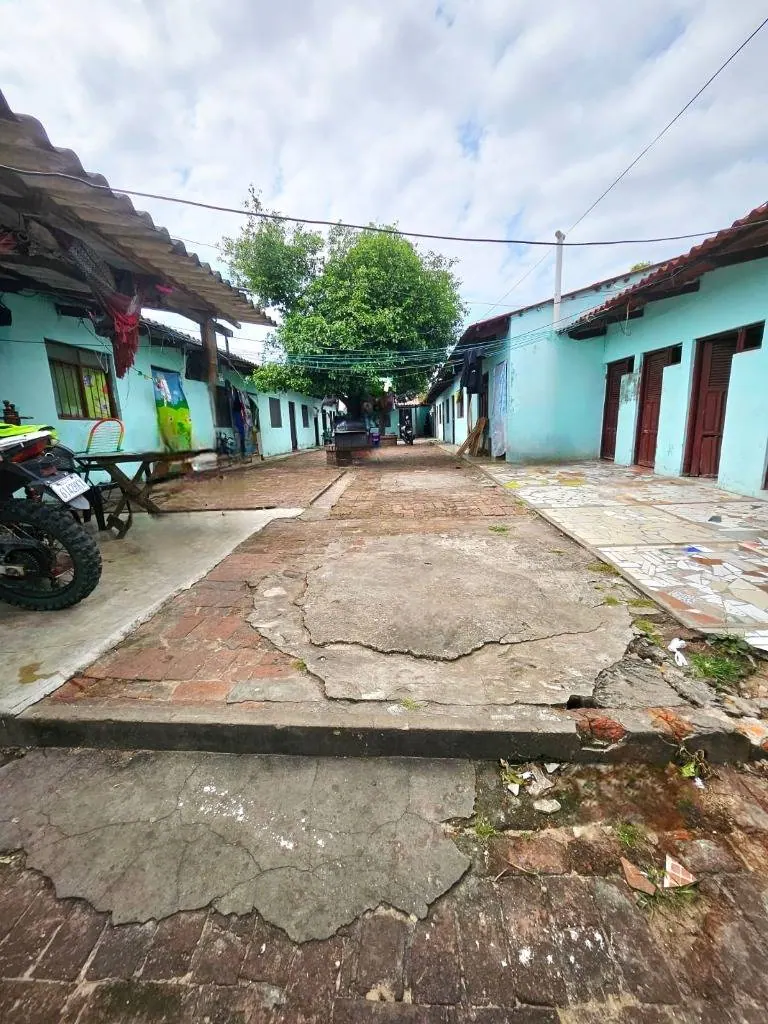 Casa en venta en la Zona Oeste, terreno de 486,50 m² sobre la Av.: foto 4 de 6