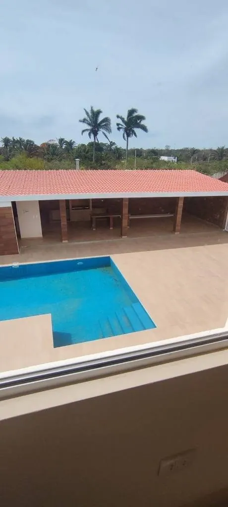 Casa de 4 dormitorios con piscina en venta en Olivos de Urubó: foto 7 de 22
