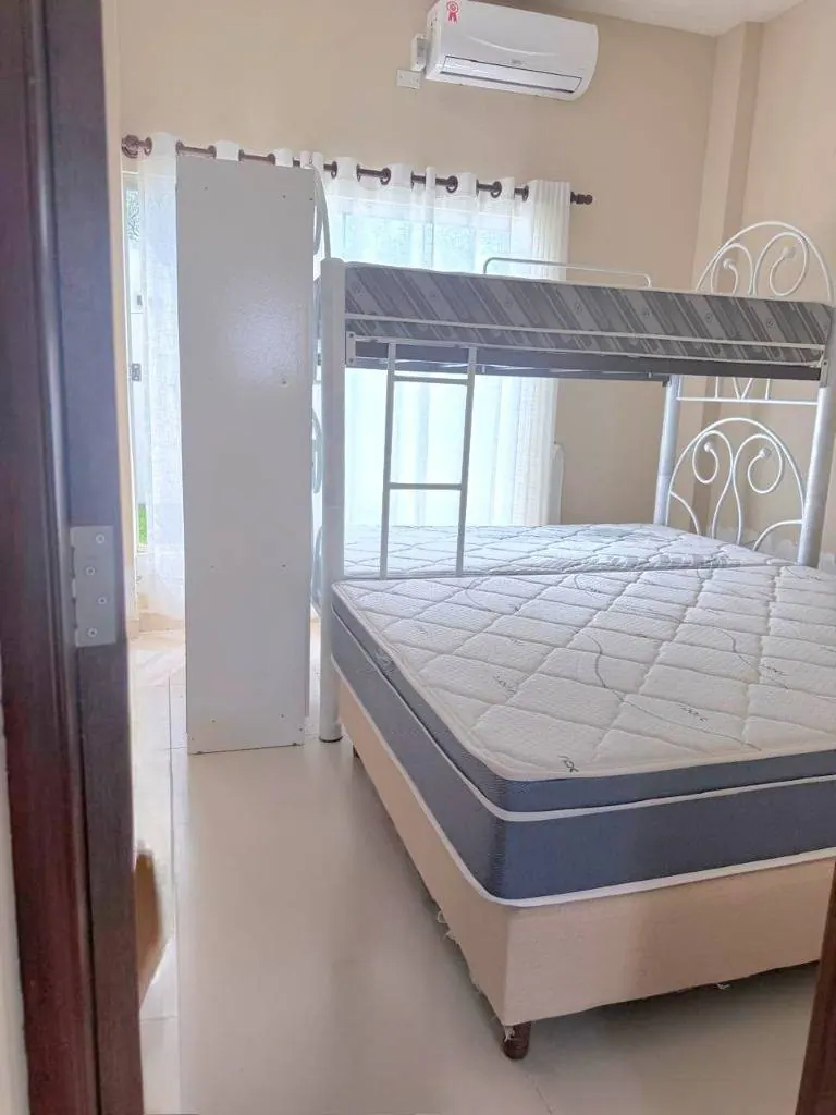 Casa de 4 dormitorios con piscina en venta en Olivos de Urubó: foto 19 de 22