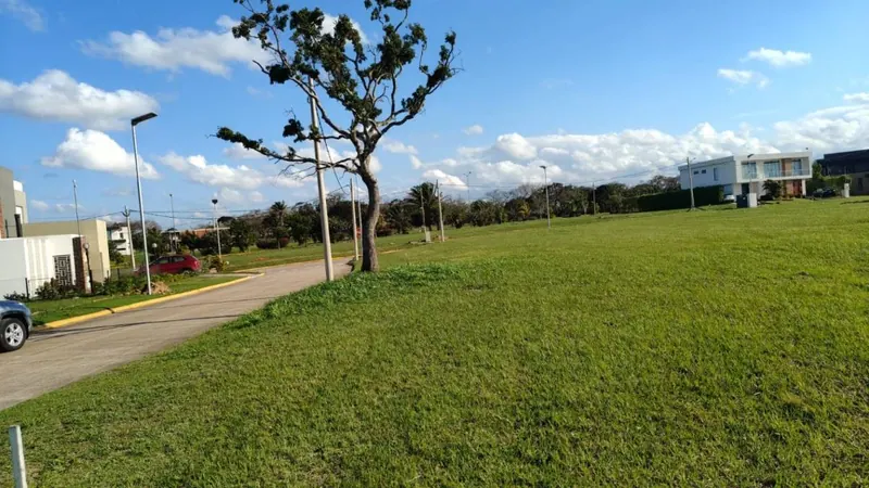 750 m² lot for sale in Urubó Village, Urubó: foto 13 de 13