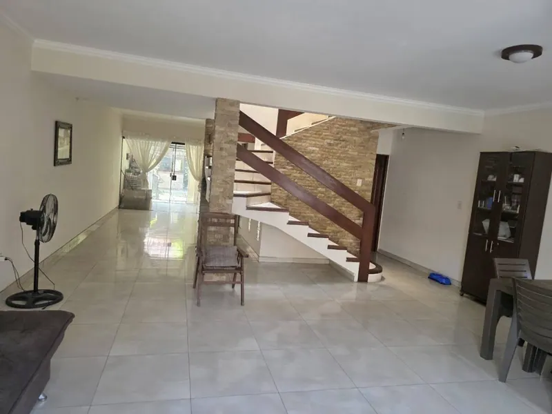 House for sale in the West Zone, 1 block from the 4th ring: foto 3 de 10