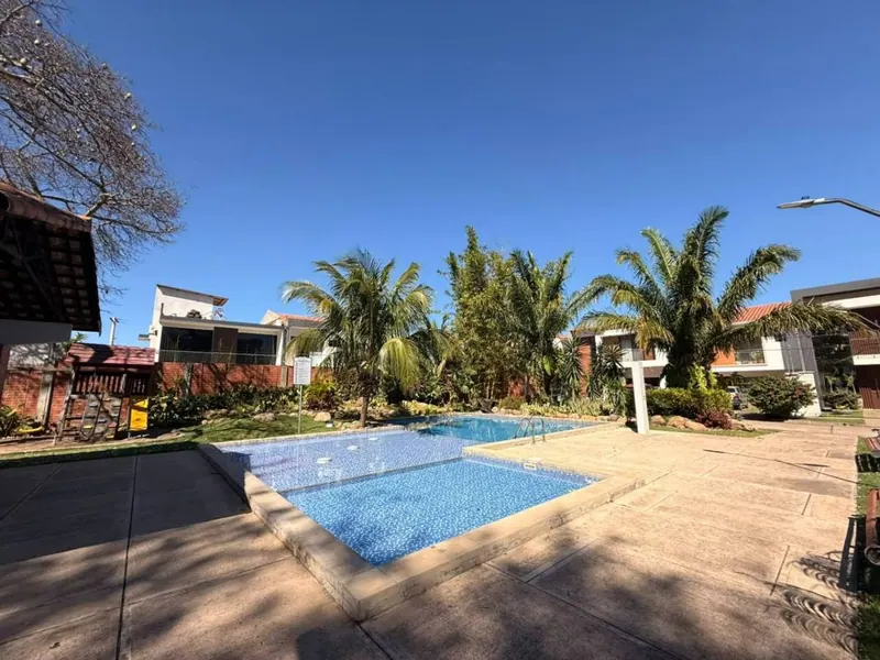 4-bedroom house for sale in the Las Palmeras II gated community: foto 8 de 13