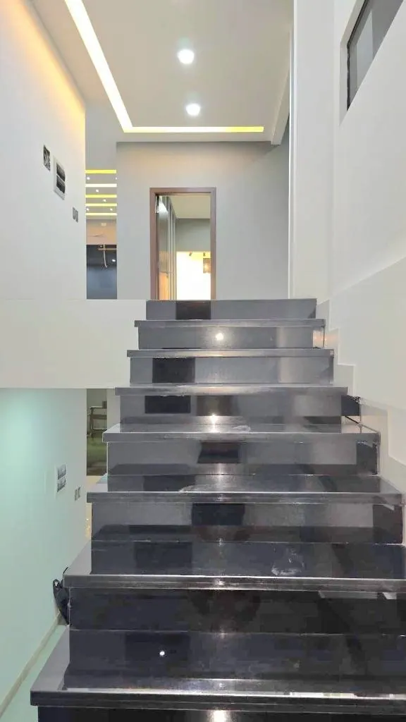Casa de 3 dormitorios en venta en Olivos del Urubó, 665 m² de terreno: foto 8 de 27