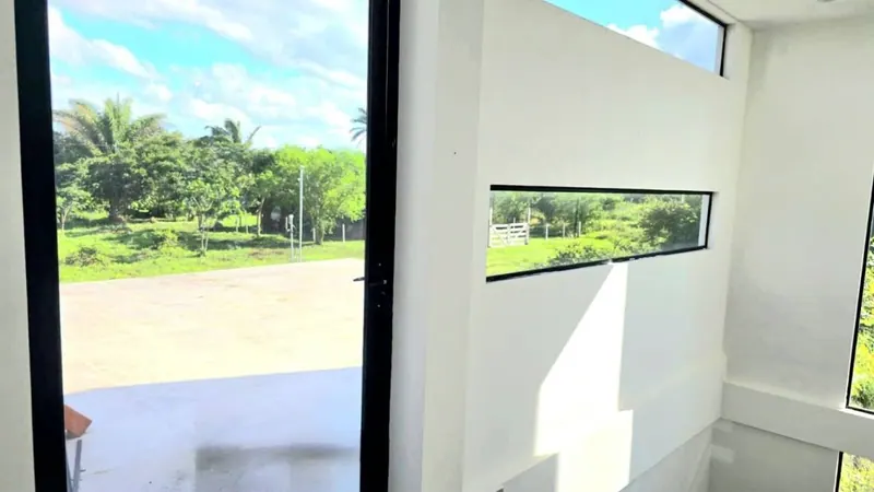 Casa de 3 dormitorios en venta en Olivos del Urubó, 665 m² de terreno: foto 17 de 27