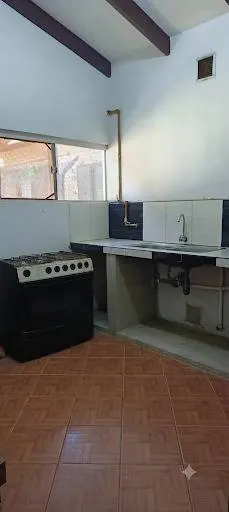 Casa de 4 dormitorios en venta en el barrio Naranjal, Zona Este: foto 6 de 13
