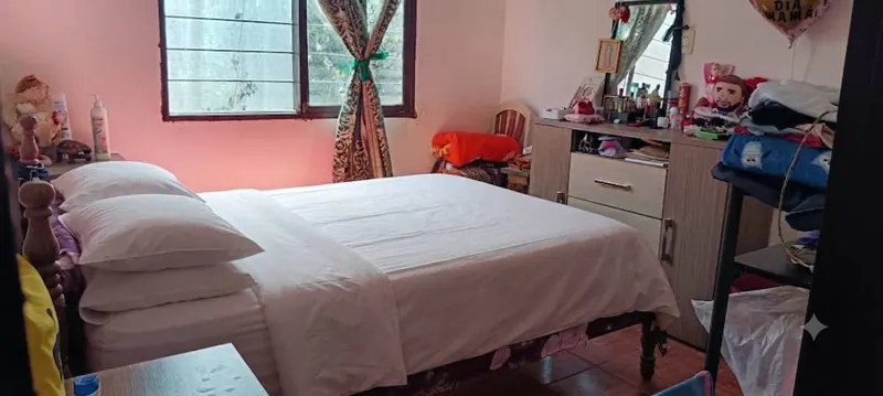 Casa de 4 dormitorios en venta en el barrio Naranjal, Zona Este: foto 7 de 13