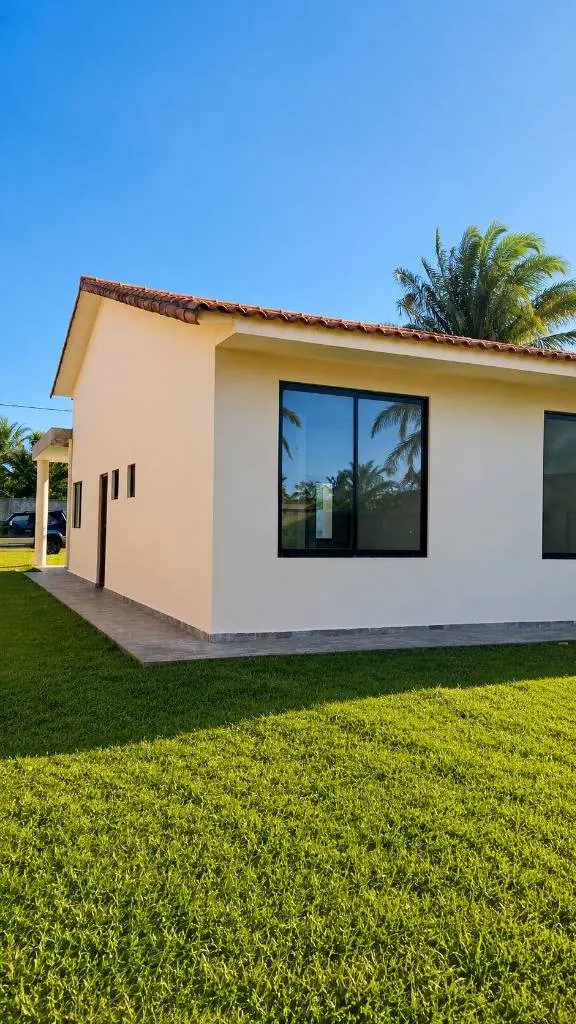 Casa de 3 dormitorios en venta en Urubó Oasis, urbanización cerrada: foto 2 de 16