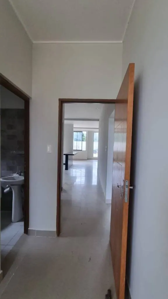 Casa de 3 dormitorios en venta en Urubó Oasis, urbanización cerrada: foto 9 de 16