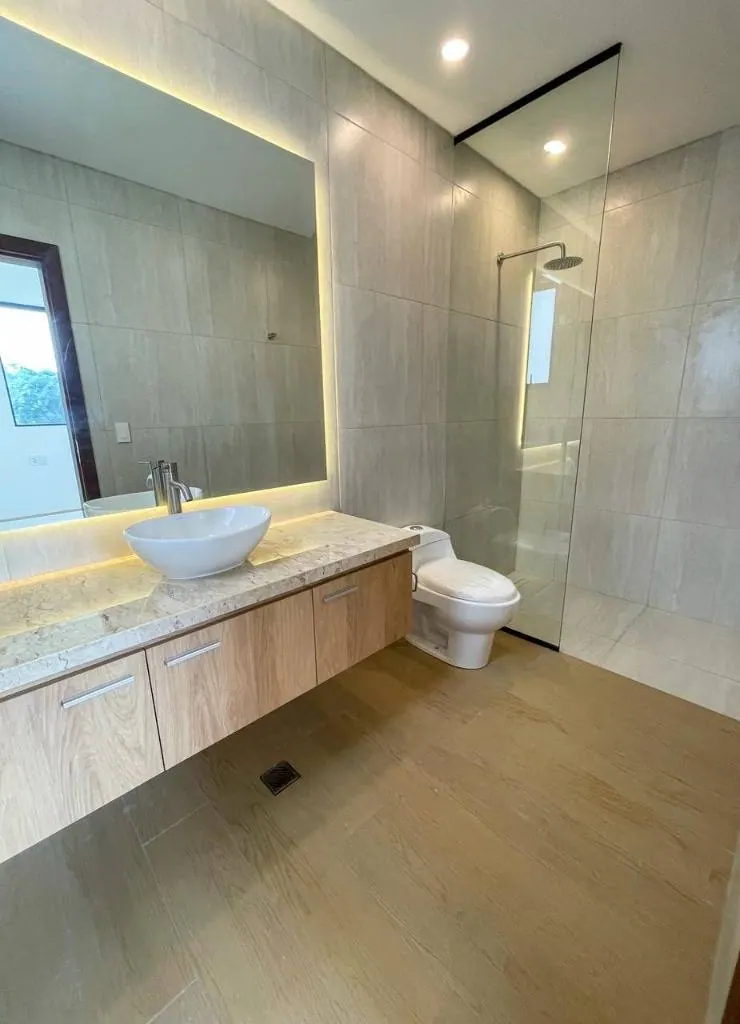 Brand-new 4-bedroom house for sale in Mar Adentro, Urubó: foto 10 de 29